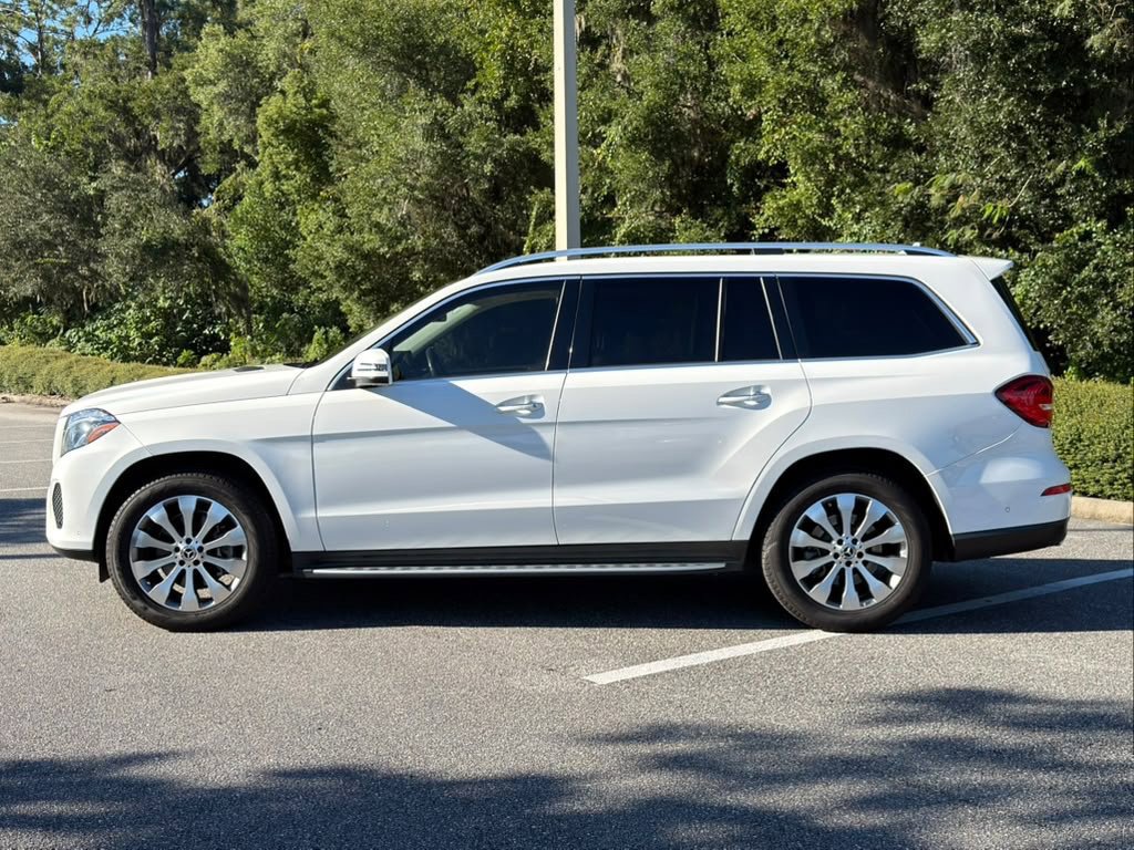 Used 2019 Mercedes-Benz GLS 450 4MATIC image 2