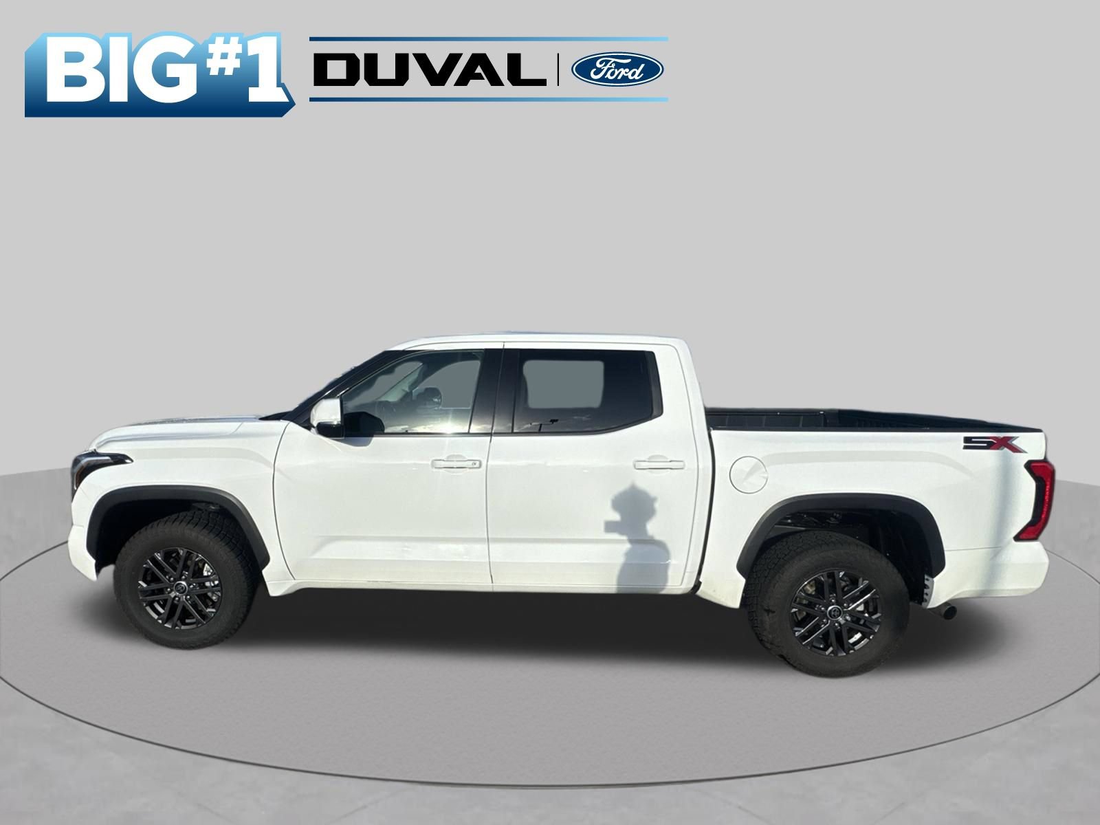 Used 2023 Toyota Tundra SR5 w/ SR5 Convenience Package AWD/4WD image 6