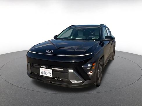 Used 2026 Hyundai Kona SEL Sport FWD image 6