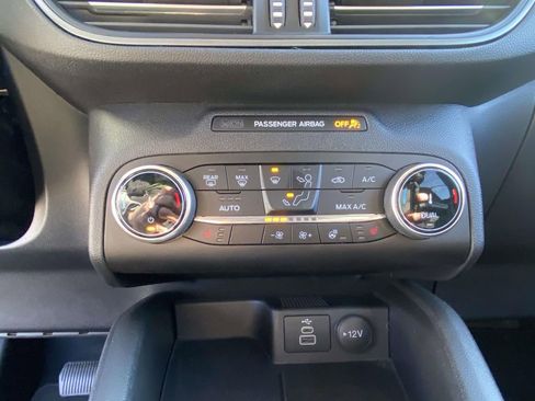 Used 2024 Ford Escape Active w/ Cold Weather Package image 21