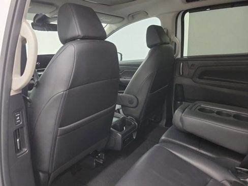 Certified 2025 Honda Odyssey EX-L image 13