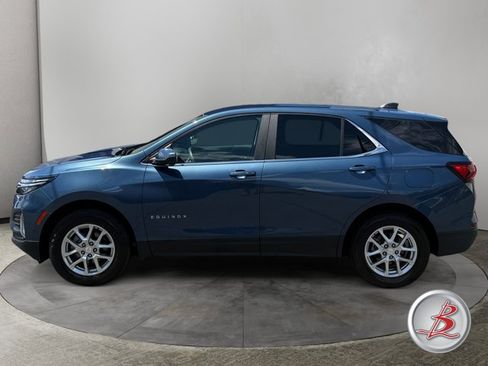 Used 2024 Chevrolet Equinox LT w/ LPO, Floor Liner Package AWD/4WD image 4