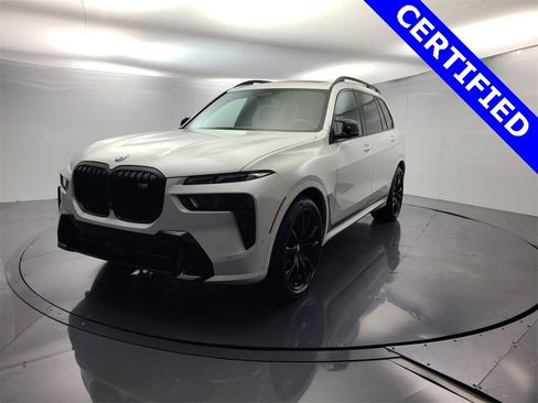 Used 2024 BMW X7 M60i w/ Executive Package image 4