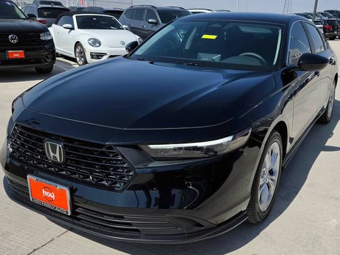 Used 2024 Honda Accord LX image 2