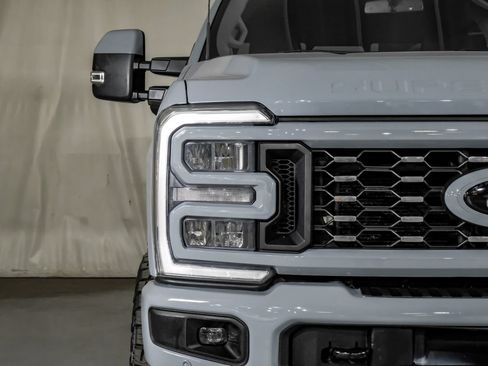 Used 2024 Ford F350 Lariat w/ Lariat Ultimate Package AWD/4WD image 42