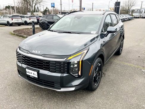 Certified 2026 Kia Sportage EX w/ EX Panoramic Sunroof Package image 3