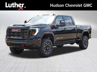 New 2026 GMC Sierra 2500 AT4X w/ Snow Plow Prep/Camper Package