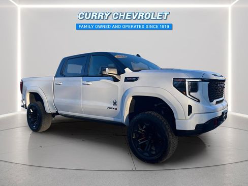 Used 2024 GMC Sierra 1500 AT4 w/ Technology Package image 1