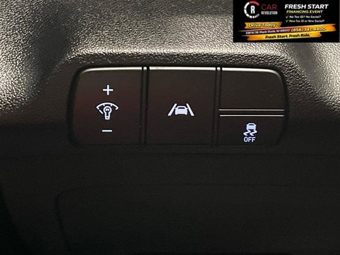 Used 2022 Hyundai Elantra SEL w/ Convenience Package FWD image 29