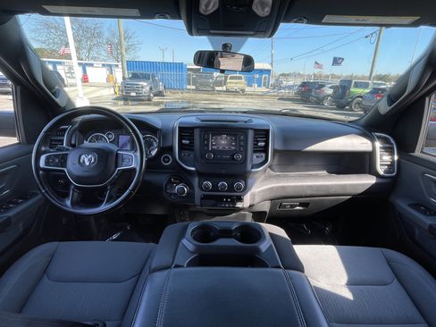 Used 2021 RAM 1500 Big Horn image 35