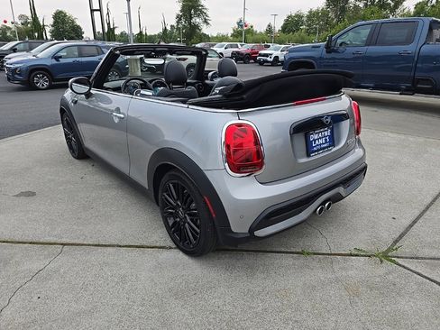 Used 2024 MINI Cooper S image 3