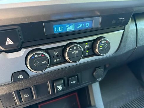 Used 2021 Toyota Tacoma SR5 RWD image 22