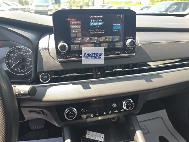 Used 2024 Mitsubishi Outlander ES AWD/4WD image 12