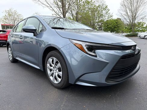 New 2026 Toyota Corolla LE image 1