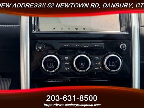 Used 2018 Land Rover Discovery HSE Luxury AWD/4WD image 30