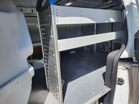 Used 2014 Ford Transit Connect XL image 8