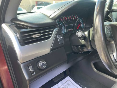 Used 2019 Chevrolet Suburban LS image 23
