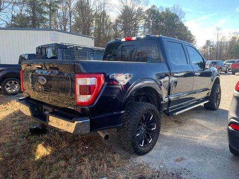 Used 2022 Ford F150 Lariat w/ Max Trailer Tow Package image 22