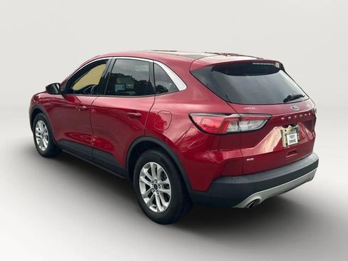 Used 2021 Ford Escape SE w/ Cold Weather Package image 6