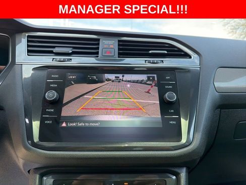 Used 2022 Volkswagen Tiguan SE R-Line AWD/4WD image 28