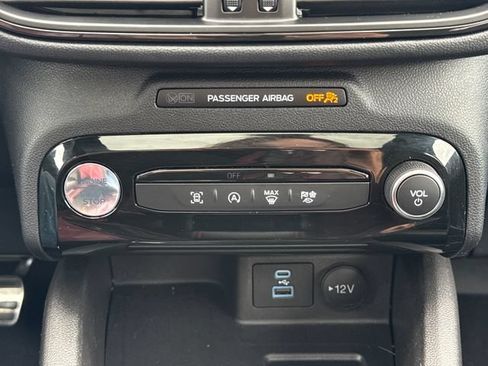 Used 2023 Ford Escape ST-Line w/ Tech Pack #1 AWD/4WD image 34
