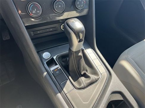 Used 2024 Volkswagen Tiguan S image 7