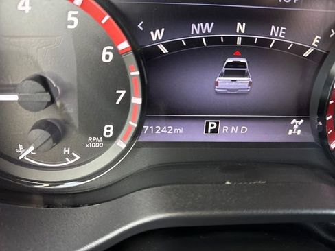 Used 2021 Nissan Titan PRO-4X w/ Pro-4x Convenience Package image 23