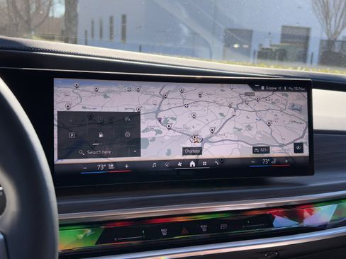 Certified 2023 BMW 740i 740i w/ Executive Package image 25