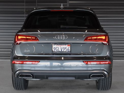 Used 2023 Audi Q5 2.0T Premium w/ Convenience Package AWD/4WD image 15