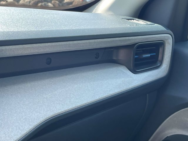 Certified 2025 Ford Maverick XLT w/ 4K Tow Package AWD/4WD image 33