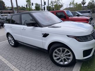 Used 2018 Land Rover Range Rover Sport SE video 1