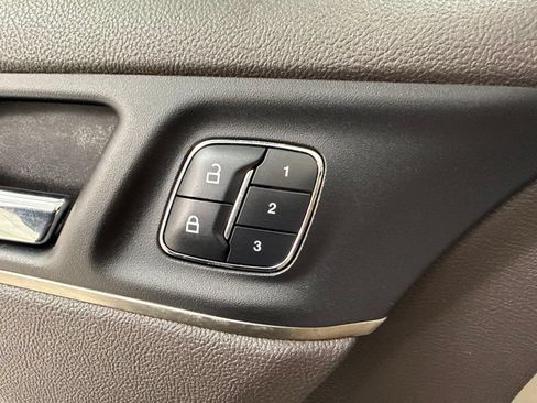 Used 2017 Lincoln MKC Reserve w/ Lincoln MKC Climate Package AWD/4WD image 15