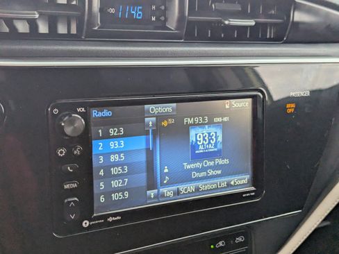 Used 2017 Toyota Corolla iM image 20