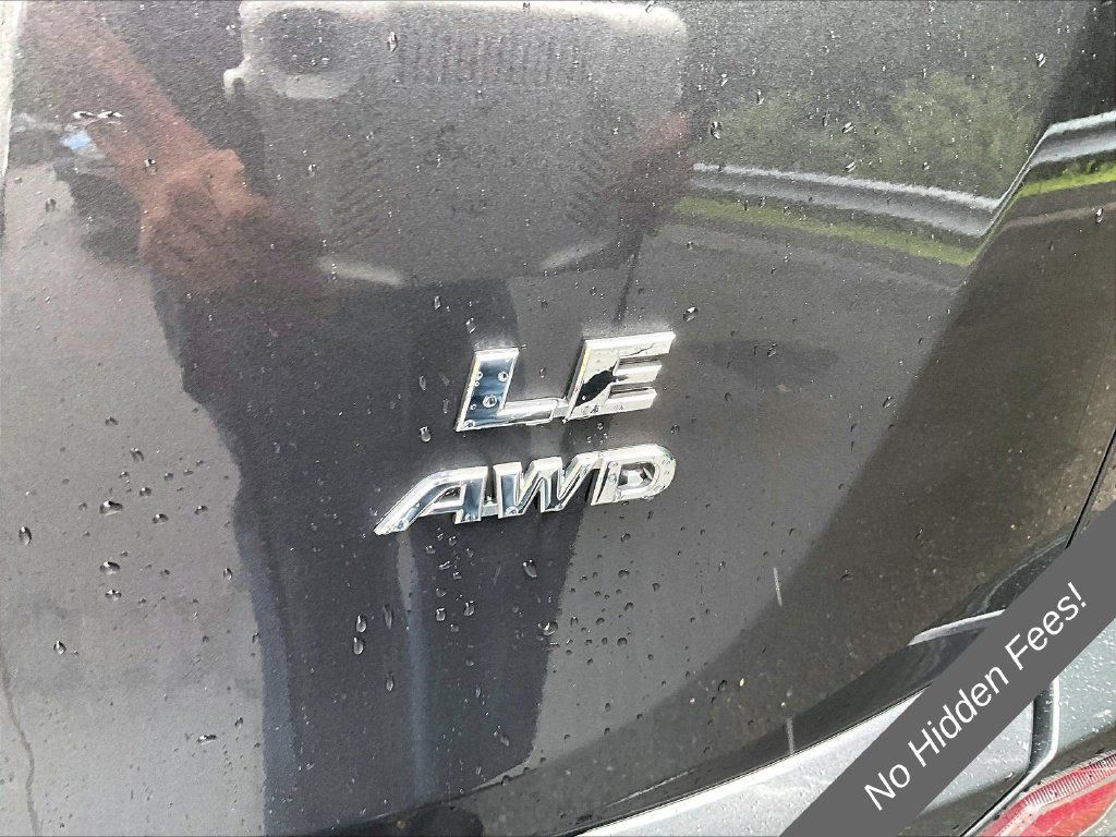 Used 2016 Toyota RAV4 LE AWD/4WD image 7