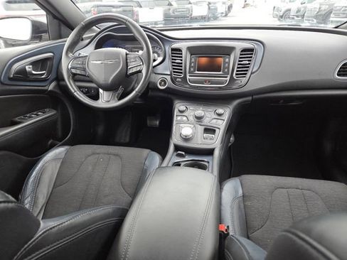 Used 2015 Chrysler 200 S w/ Comfort Group image 25