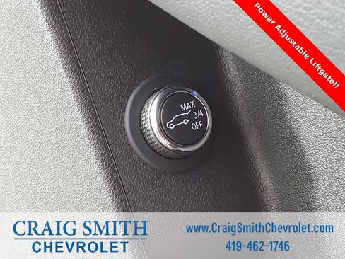 Used 2023 Cadillac XT6 Premium Luxury image 10