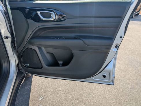 New 2026 Jeep Compass Trailhawk w/ Sun, Sound & Navigation Group image 32