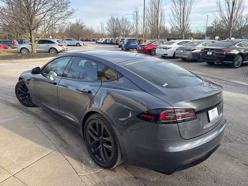 Used 2022 Tesla Model S image 5