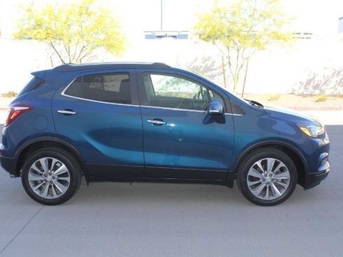 Used 2019 Buick Encore Preferred w/ Safety Package image 4