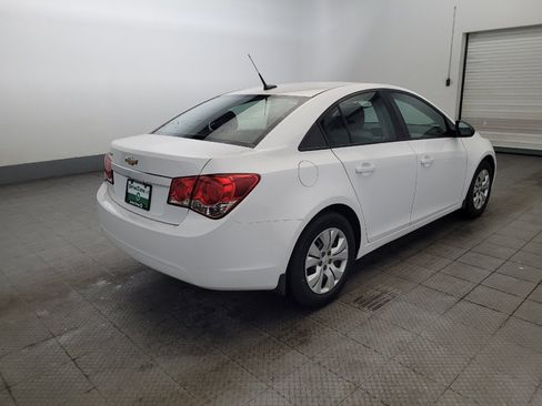 Used 2014 Chevrolet Cruze LS FWD image 9