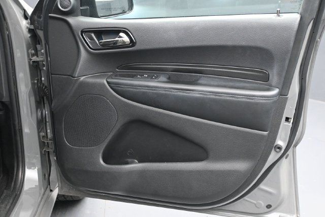 Used 2022 Dodge Durango GT w/ Blacktop Package RWD image 11