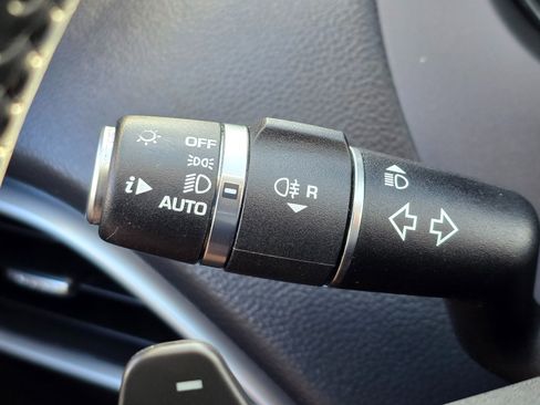 Used 2017 Jaguar F-PACE Prestige image 38