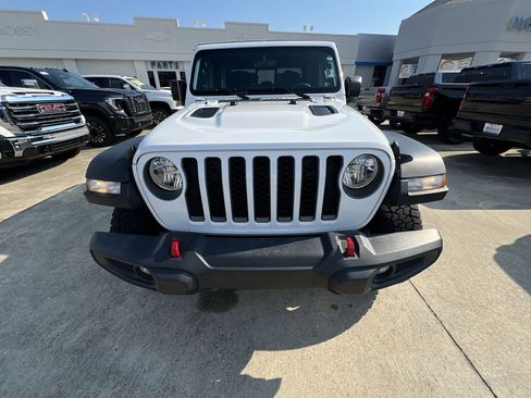 Used 2023 Jeep Gladiator Rubicon w/ Cold Weather Group image 42