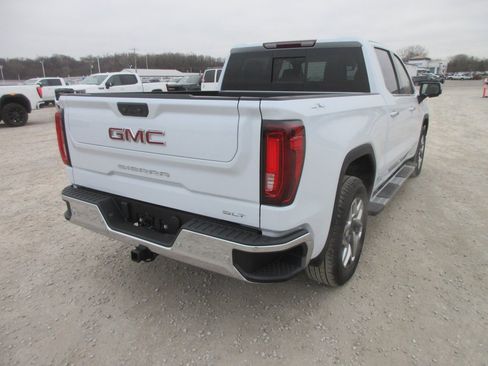 New 2026 GMC Sierra 1500 SLT w/ SLT Premium Plus Package image 5