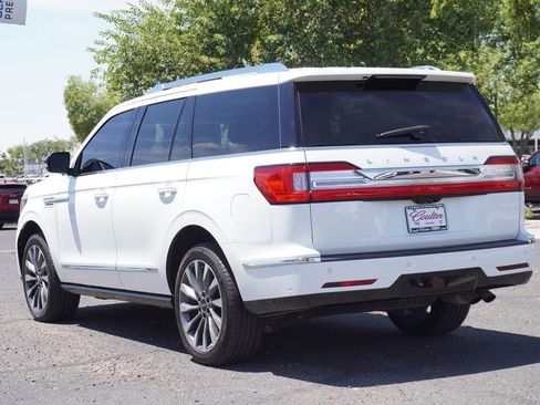 Used 2021 Lincoln Navigator Reserve w/ Luxury Package AWD/4WD image 3