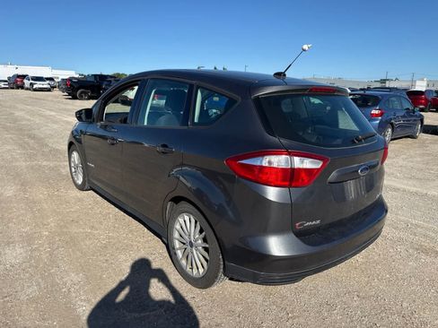Used 2016 Ford C-MAX SE w/ Cold Weather Package FWD image 2