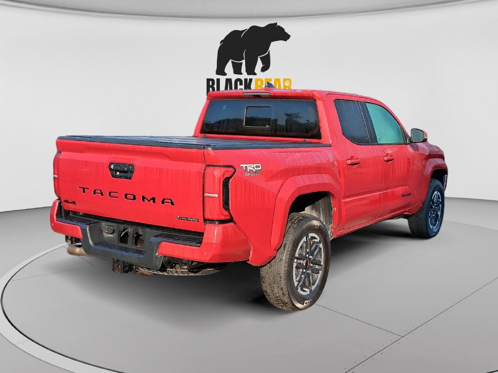 Used 2025 Toyota Tacoma TRD Sport w/ TRD Sport Upgrade Package AWD/4WD image 3