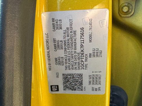 Used 2023 Chevrolet Colorado Z71 w/ Z71 Convenience Package 2 image 25