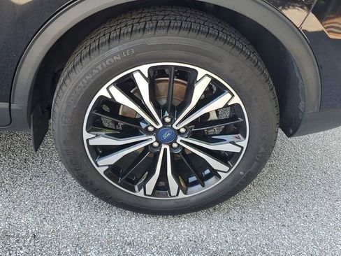 Used 2021 Ford Escape SEL w/ SEL Stealth AWD Package image 34