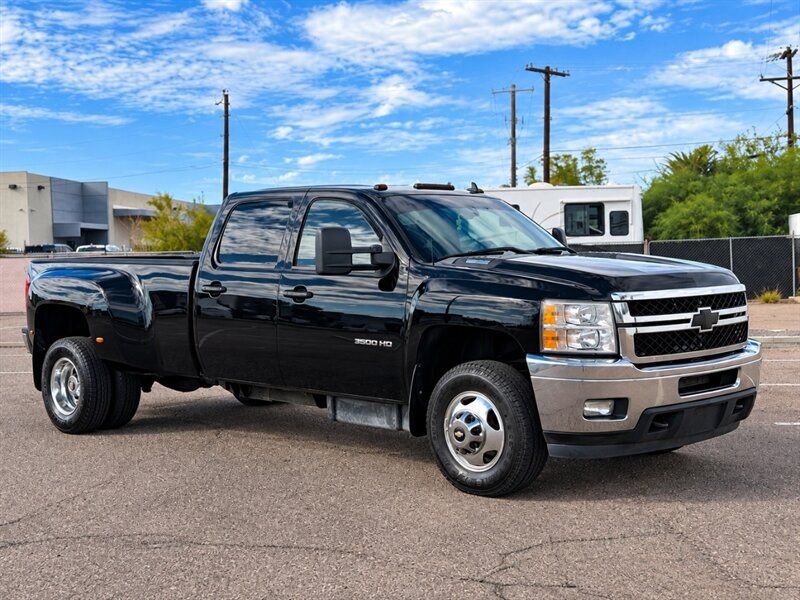 Used 2013 Chevrolet Silverado 3500 LTZ w/ LTZ Plus Package AWD/4WD image 2